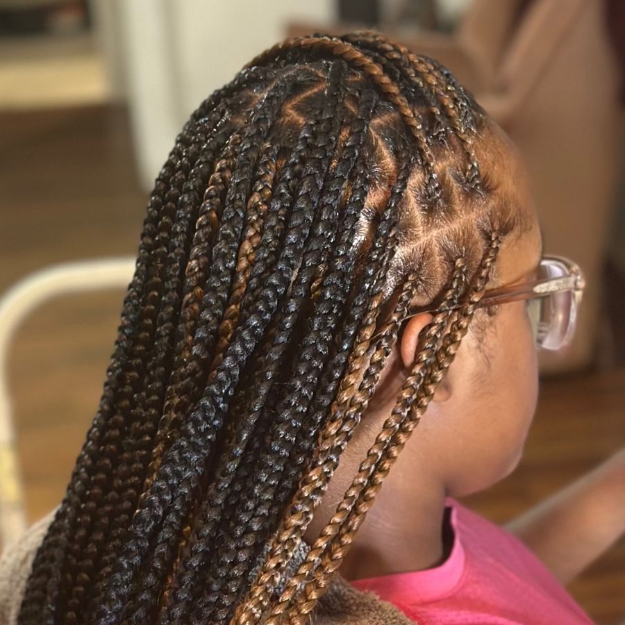 Small Knotless Beauti Braids